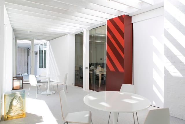 Courtyard Rooms - image