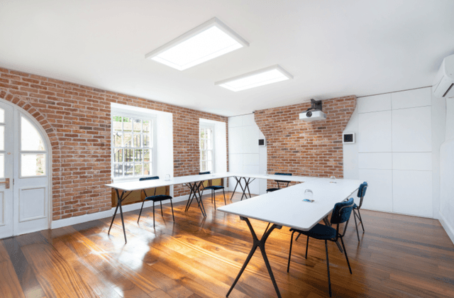 Abraham Room - image