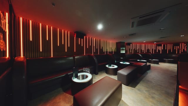 Nuvo Late Lounge - image
