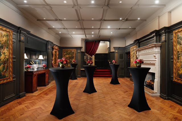 The Tapestry & Mulberry - image