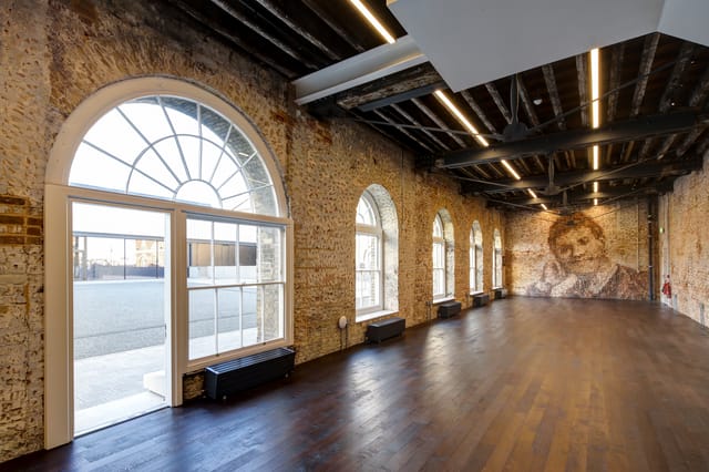 Knight Gallery - image