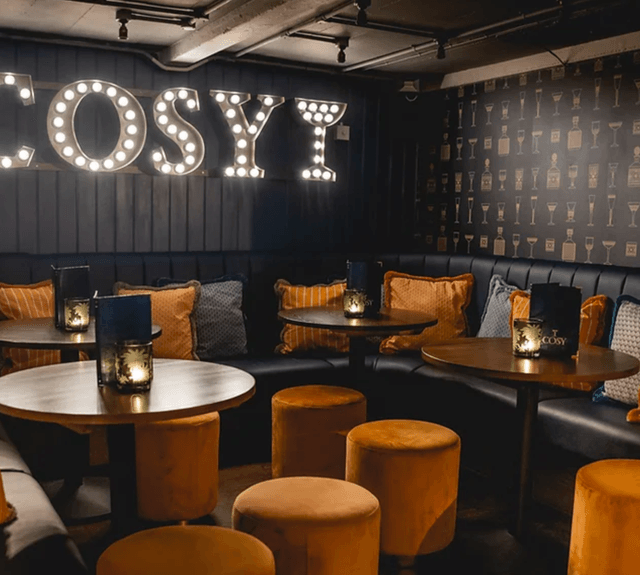 Cosy Cocktail Bar - image