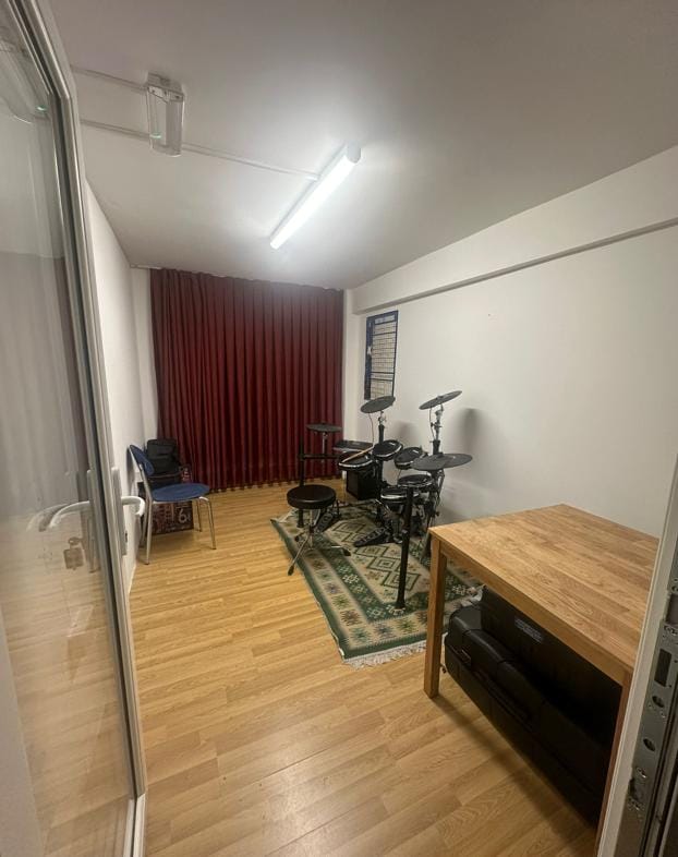 Room 4 (Drums) - image