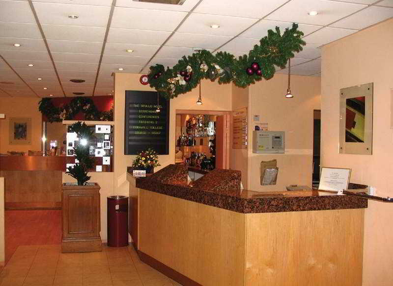 Banquet hall - image