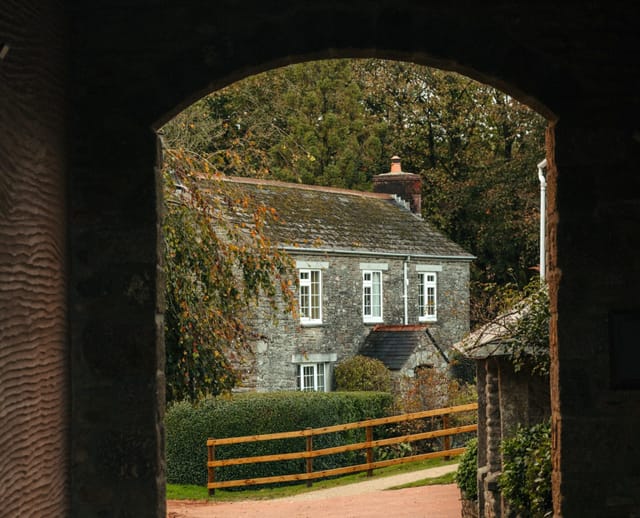 Whole Hamlet - image