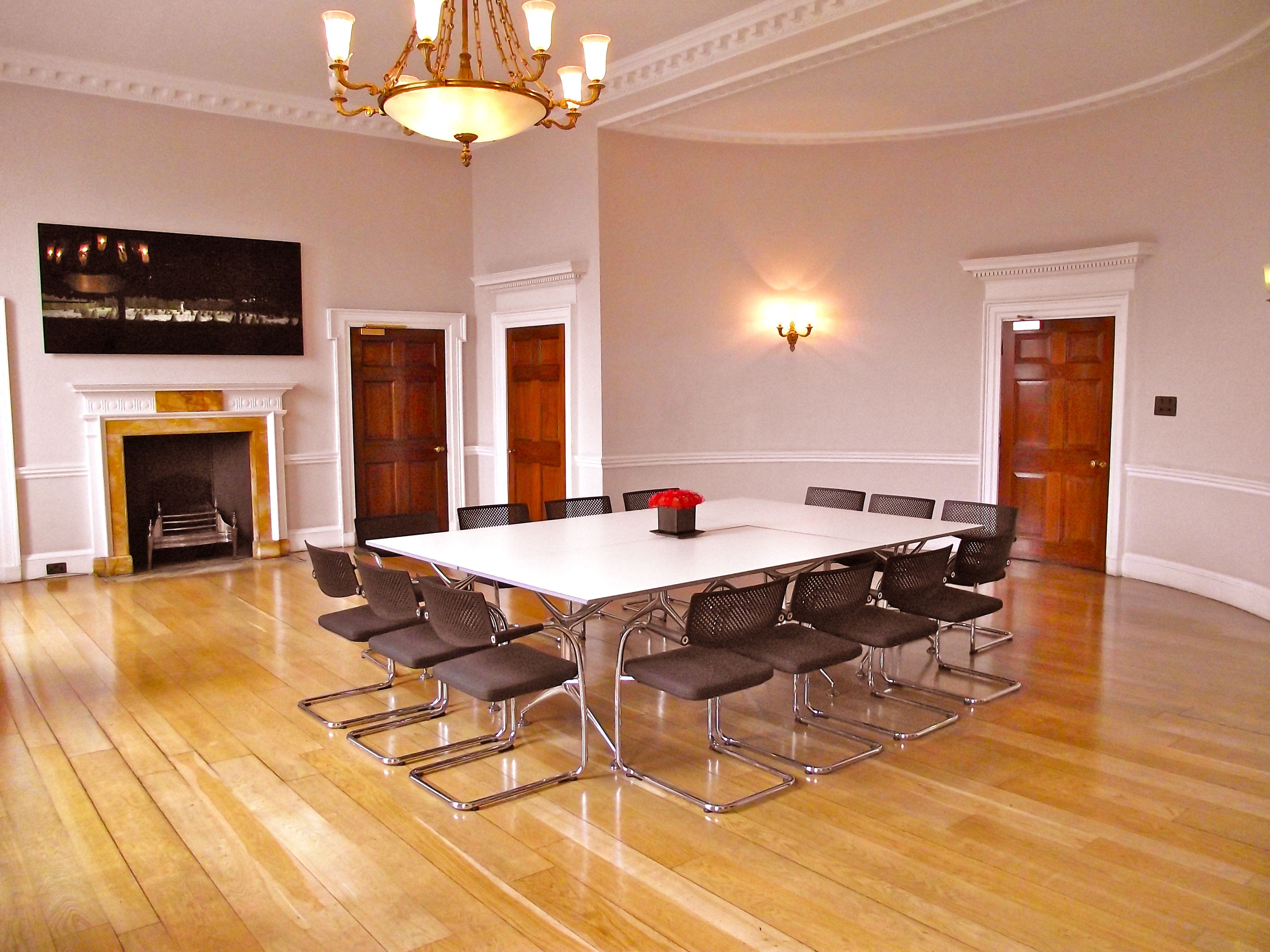 Navy Board Rooms at Somerset House: elegant meeting space for corporate events.