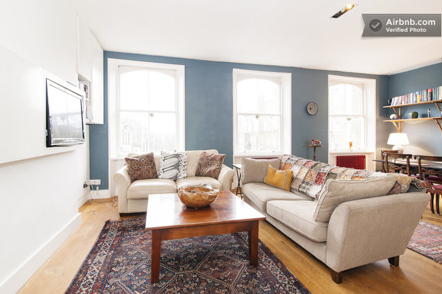 Cozy living space in Will's Studio for informal meetings and team retreats.