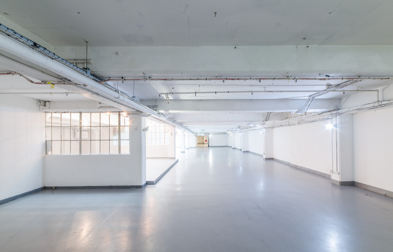 Main Gallery  - 1epzpszh5uf.jpg