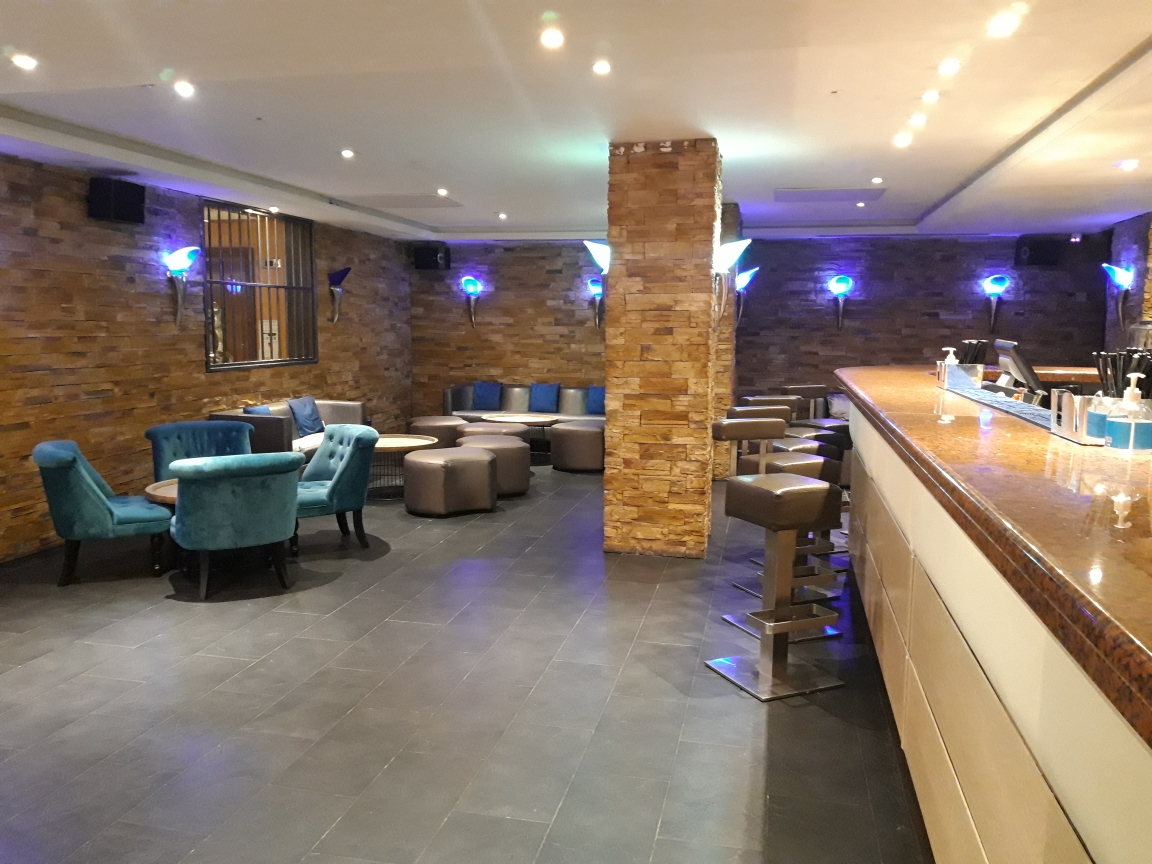 The Bar - cgup2kb1lml.jpg