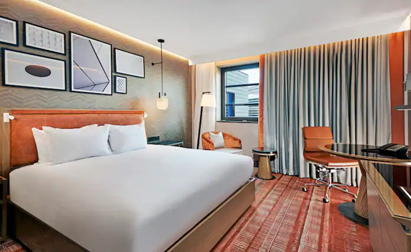 Milton Suite at Leonardo Royal Hotel: modern workspace for business events and meetings.