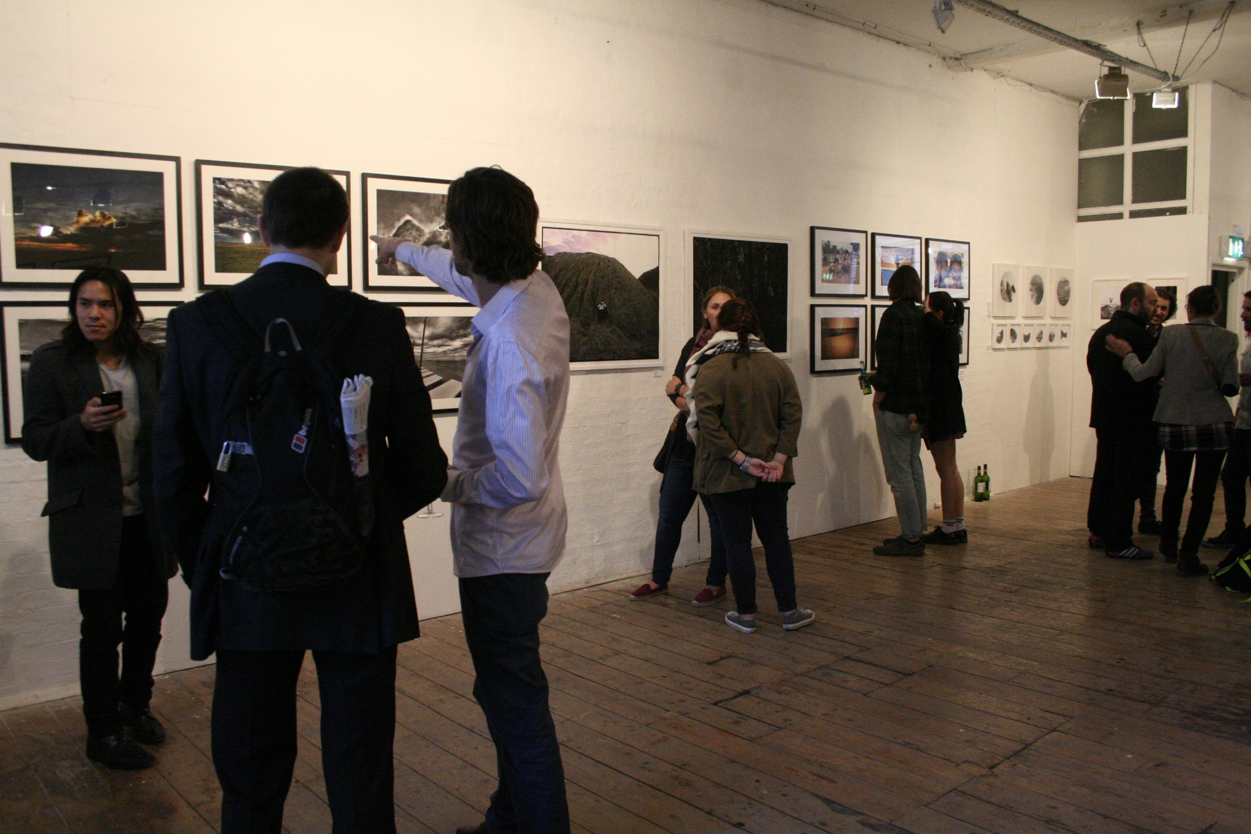 First Floor Gallery - bjaplsylzeu.JPG