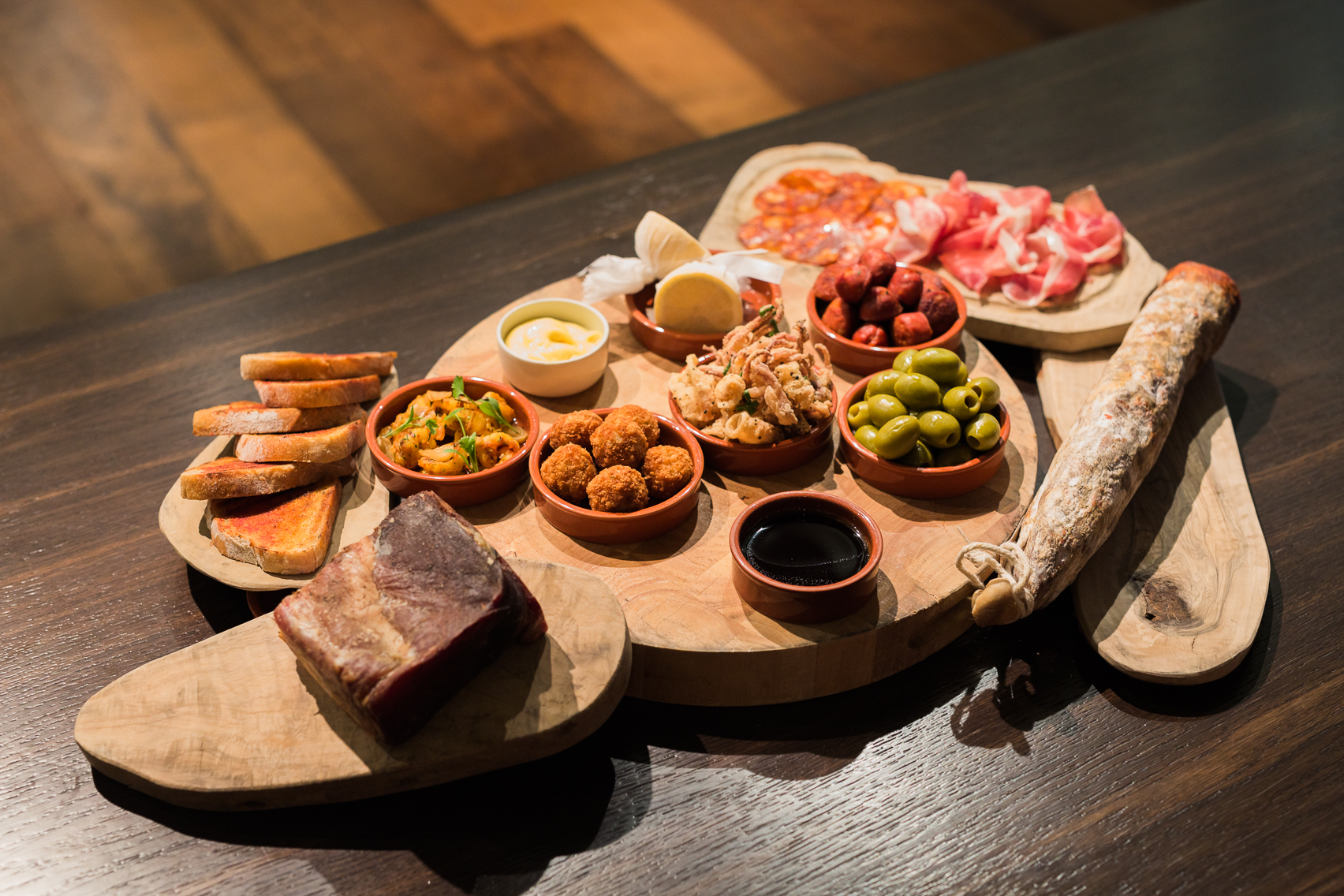 Andaz Studio - uauvtz4c0wf.jpg