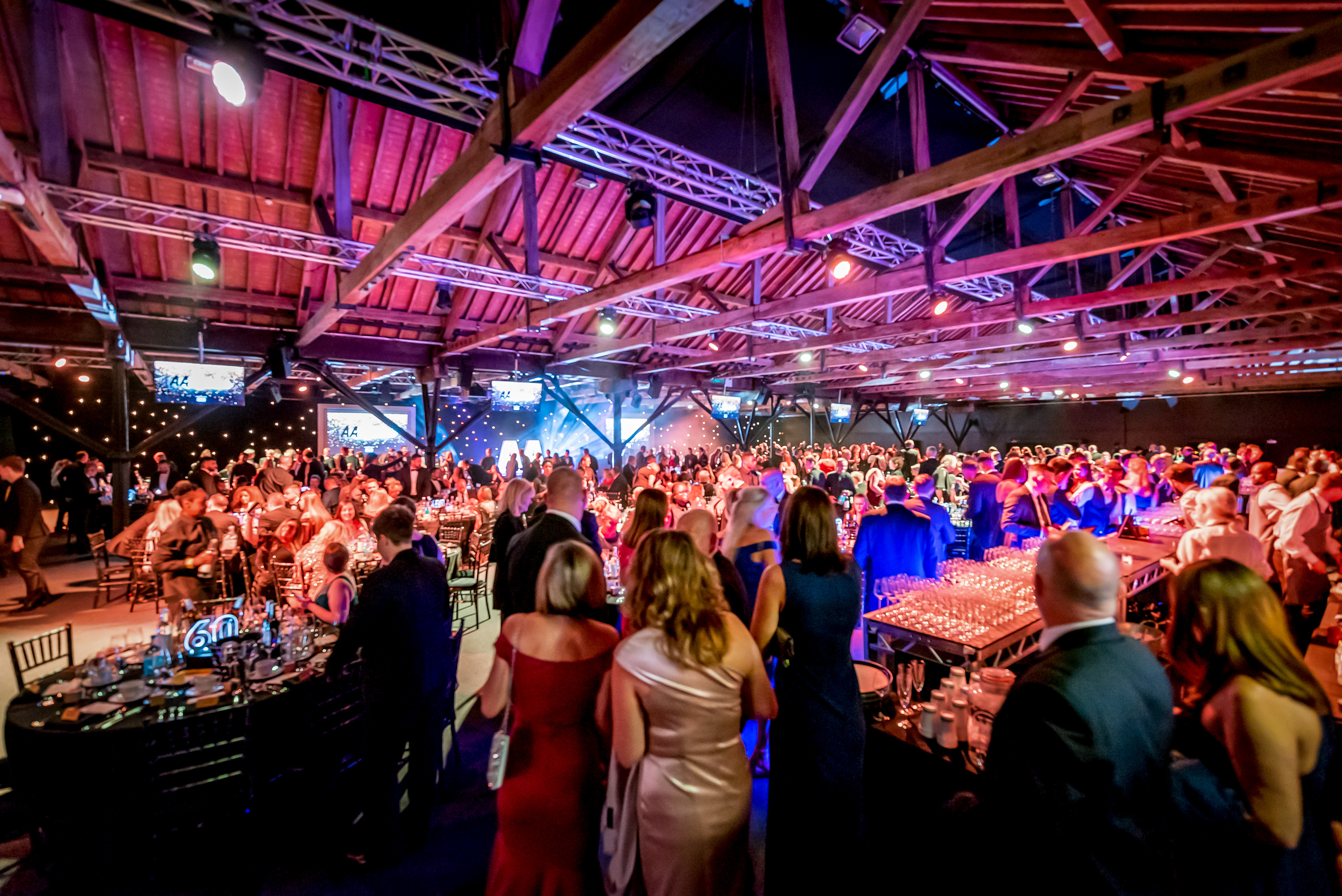 Great Gallery - hjx21f0waau.jpg