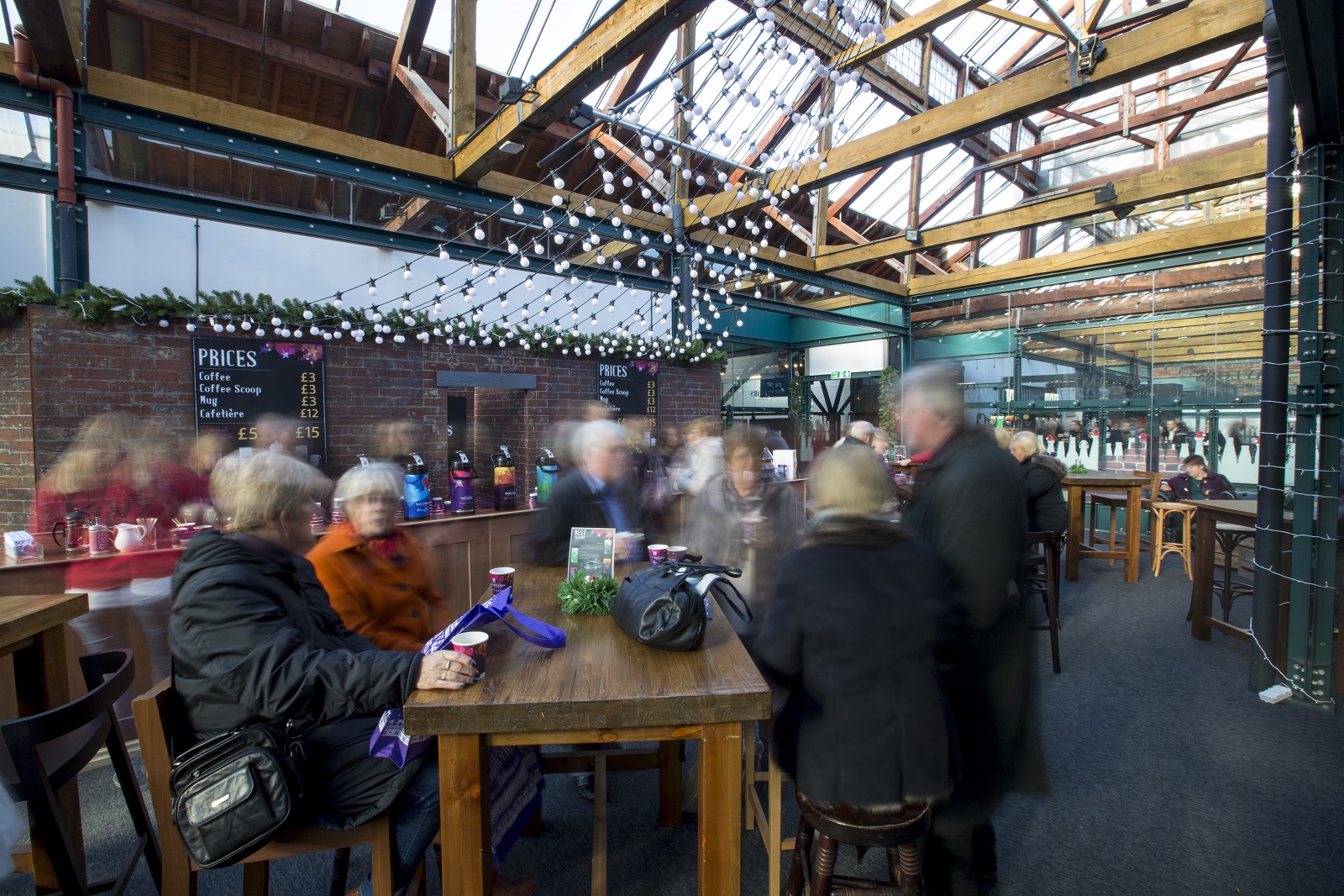 East Mall - mdgum1jfq33.jpg