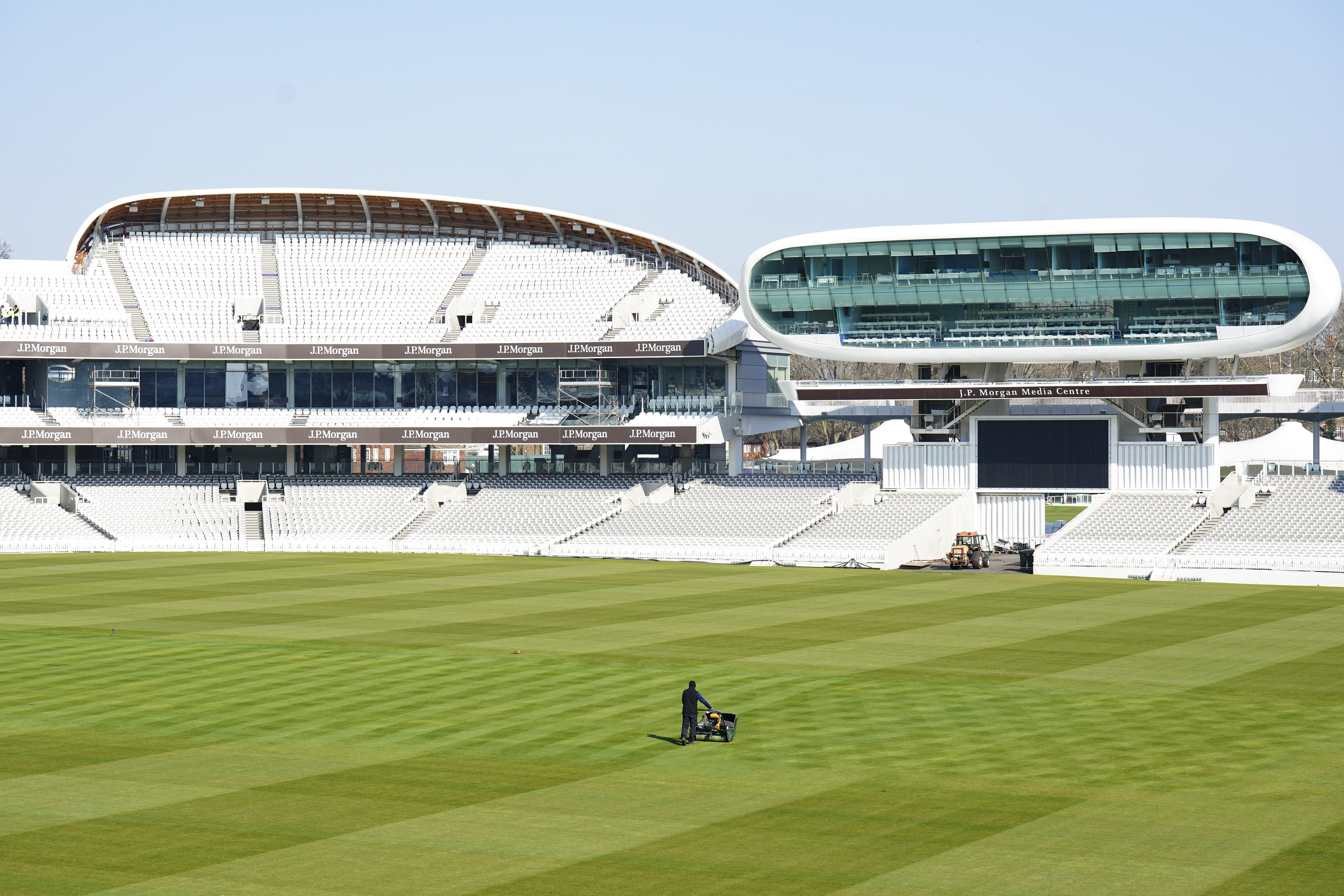 J.P. Morgan Media Centre - kxn5gmu23wx.jpg