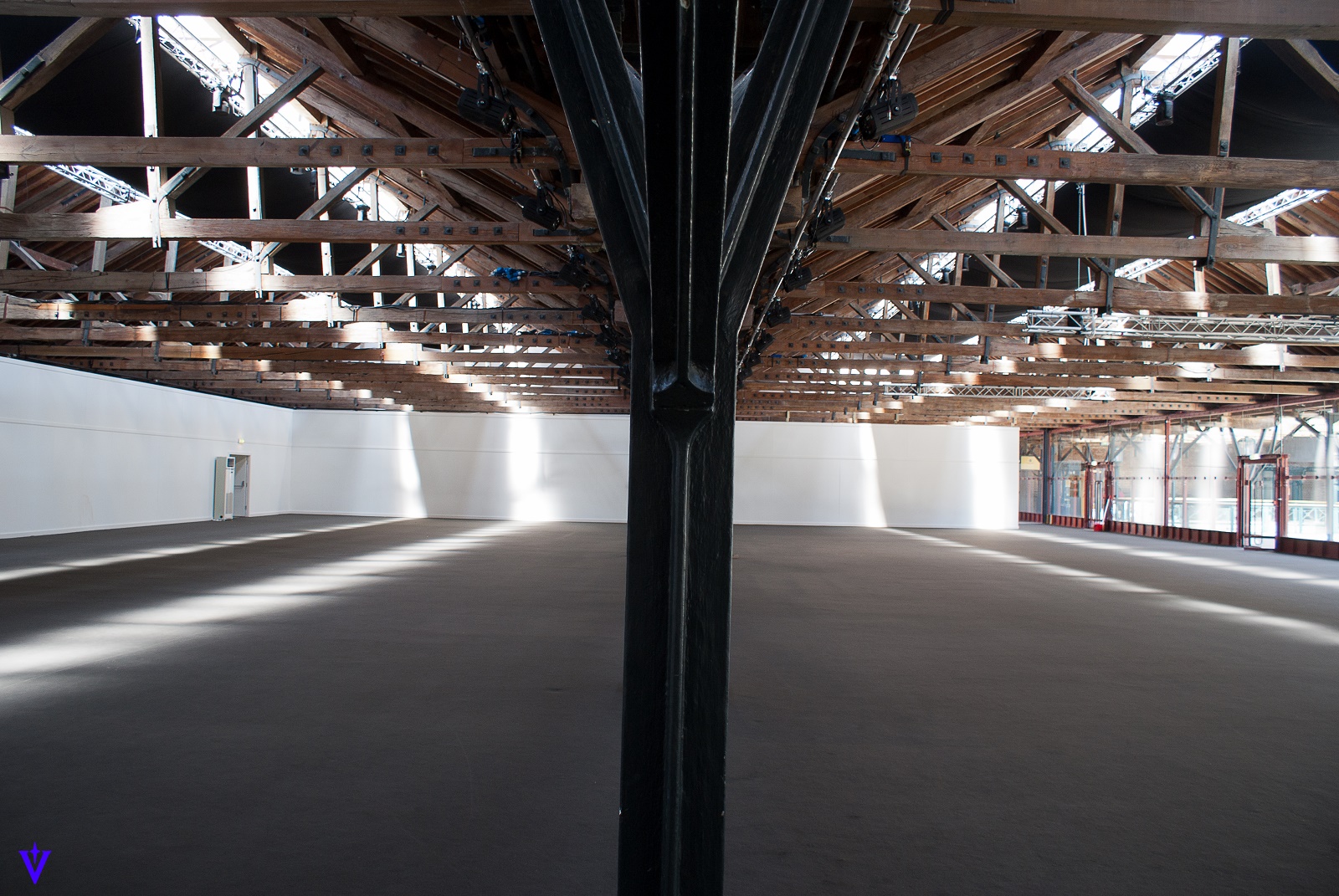 Great Gallery - kdw0x1emmzc.jpg