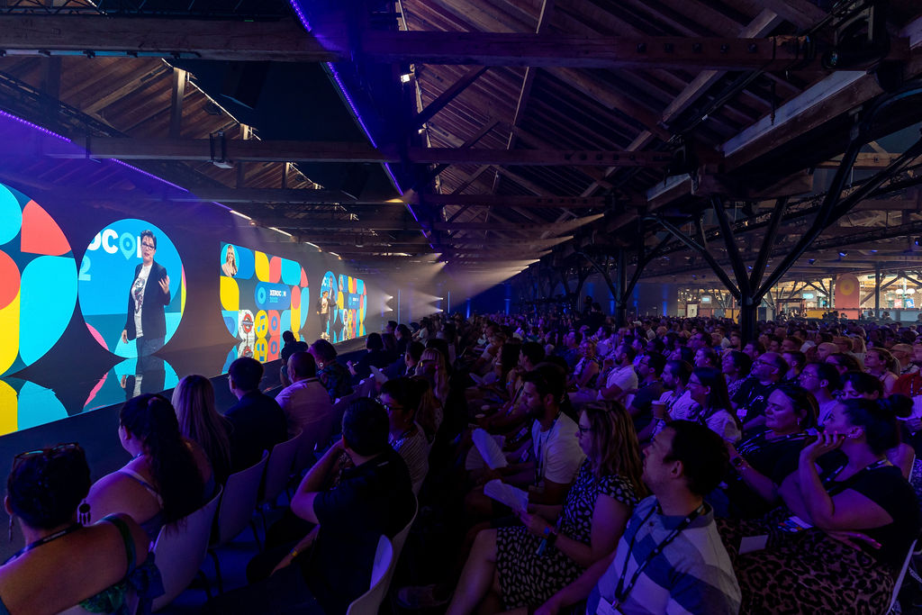 Great Gallery - qrhc3qjfzp1.jpg