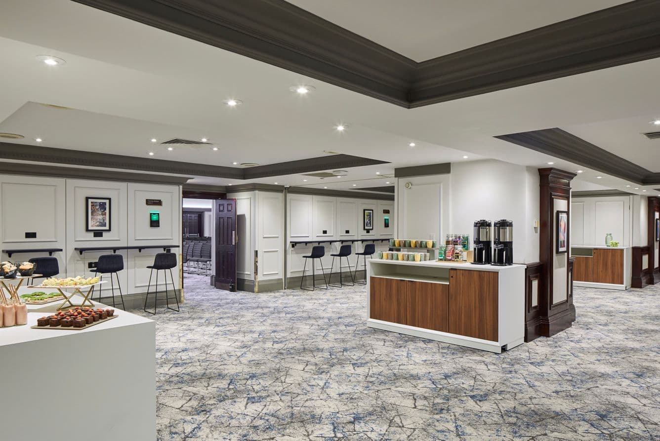 Thomas Ambler Suite bar area for corporate conferences and professional networking events.