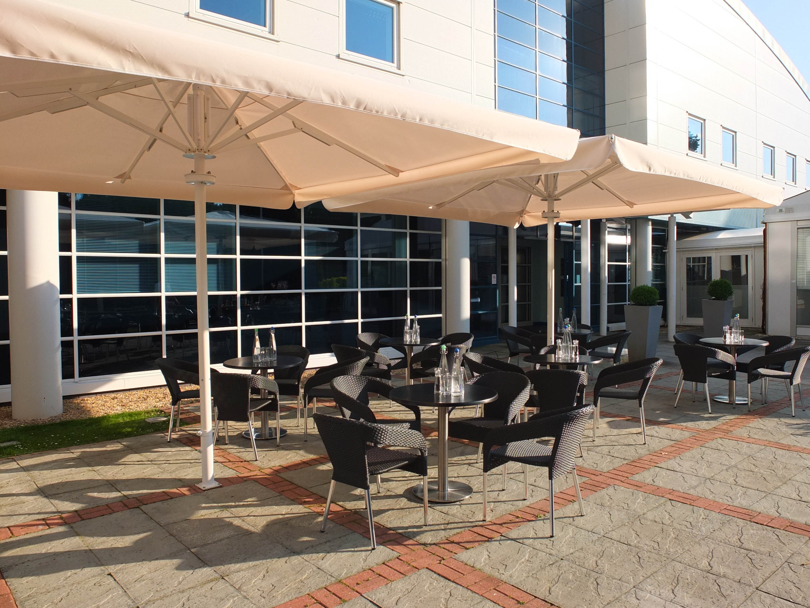 Foyer, Atrium & Patio - ggbwetexs4o.jpg