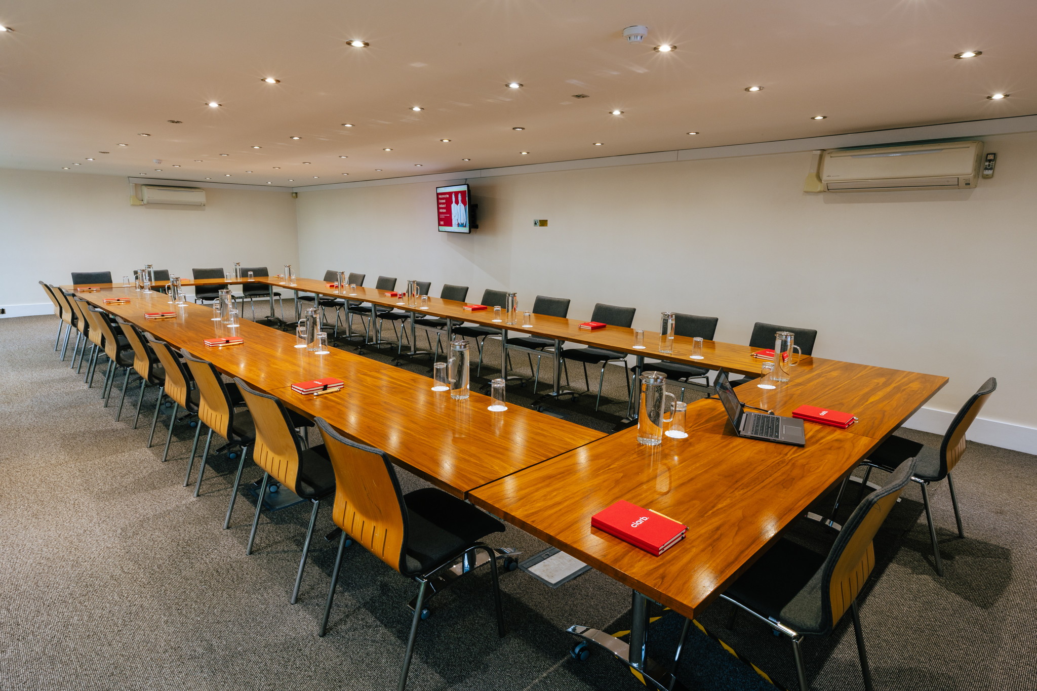 Old Library Room - pyqs0ieucw3.jpg