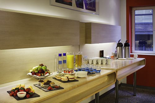 Southwark Suite  - pvvaz4ens41.jpg