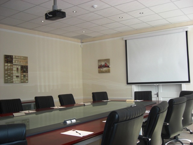 Aveley conference room at Best Western Thurrock Hotel, ideal for meetings and presentations.