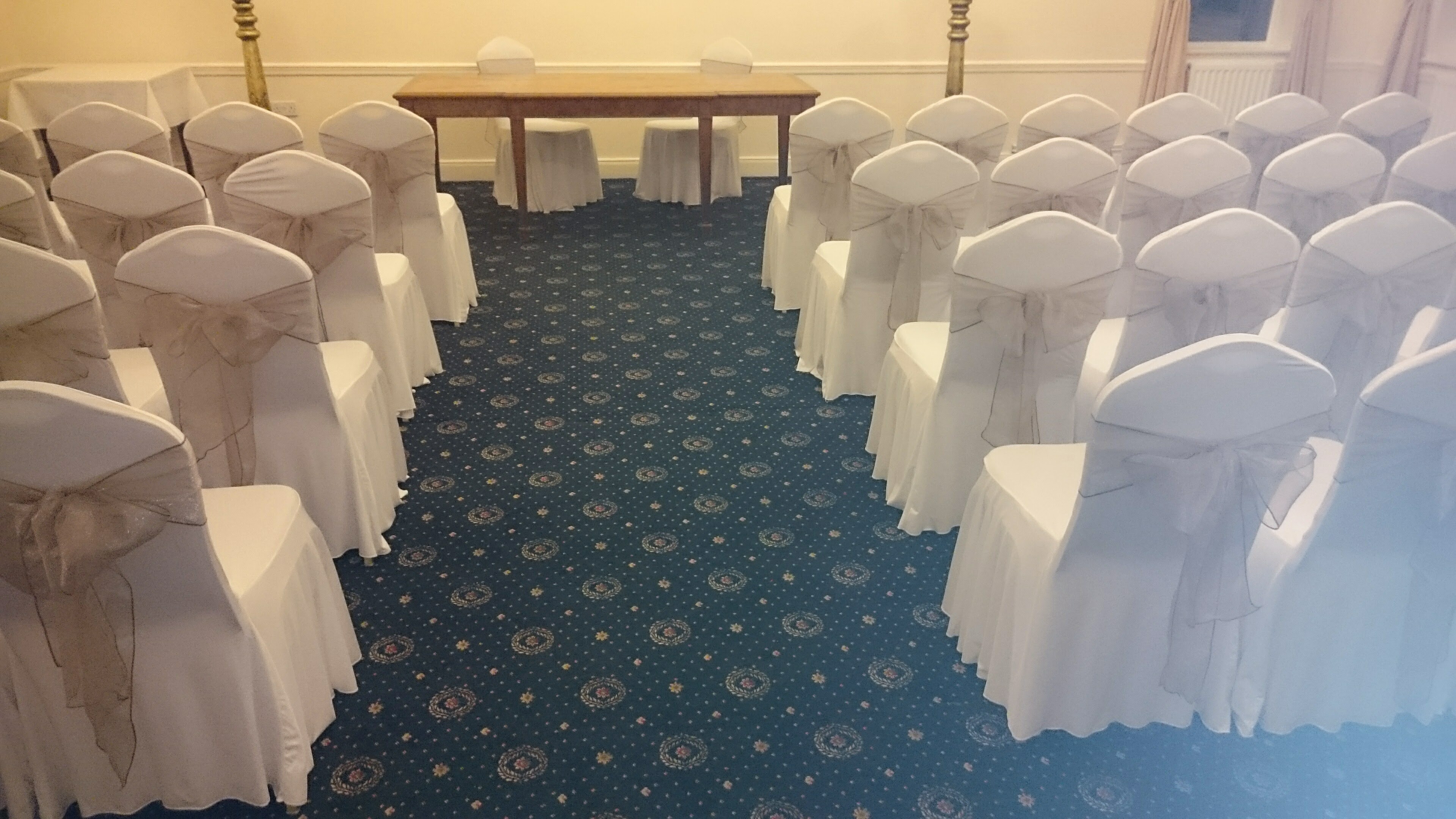 Library Suite at Best Western Thurrock Hotel, elegant meeting space for professional events.