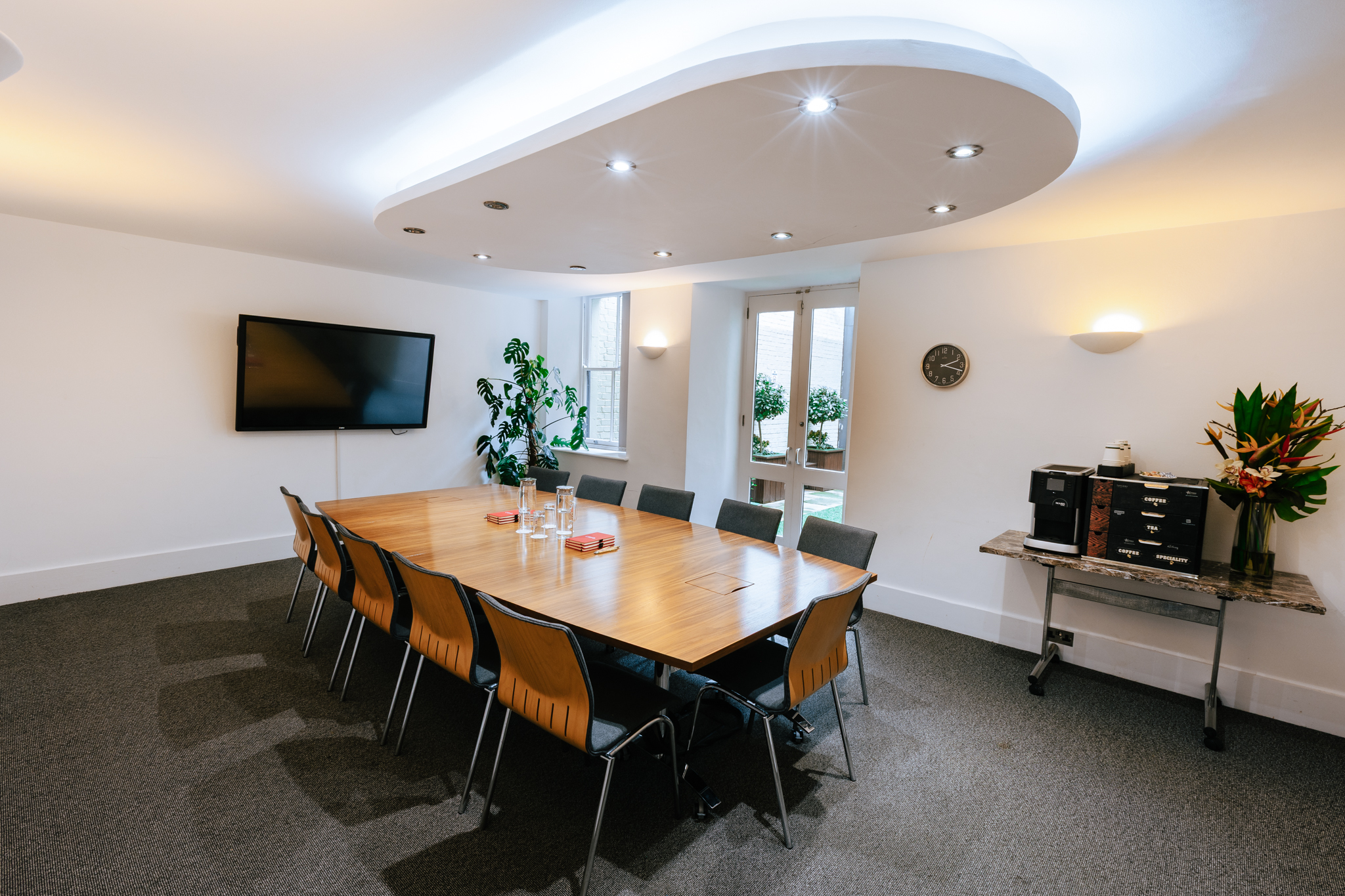 Garden Meeting Room - z00jumvfexd.jpg