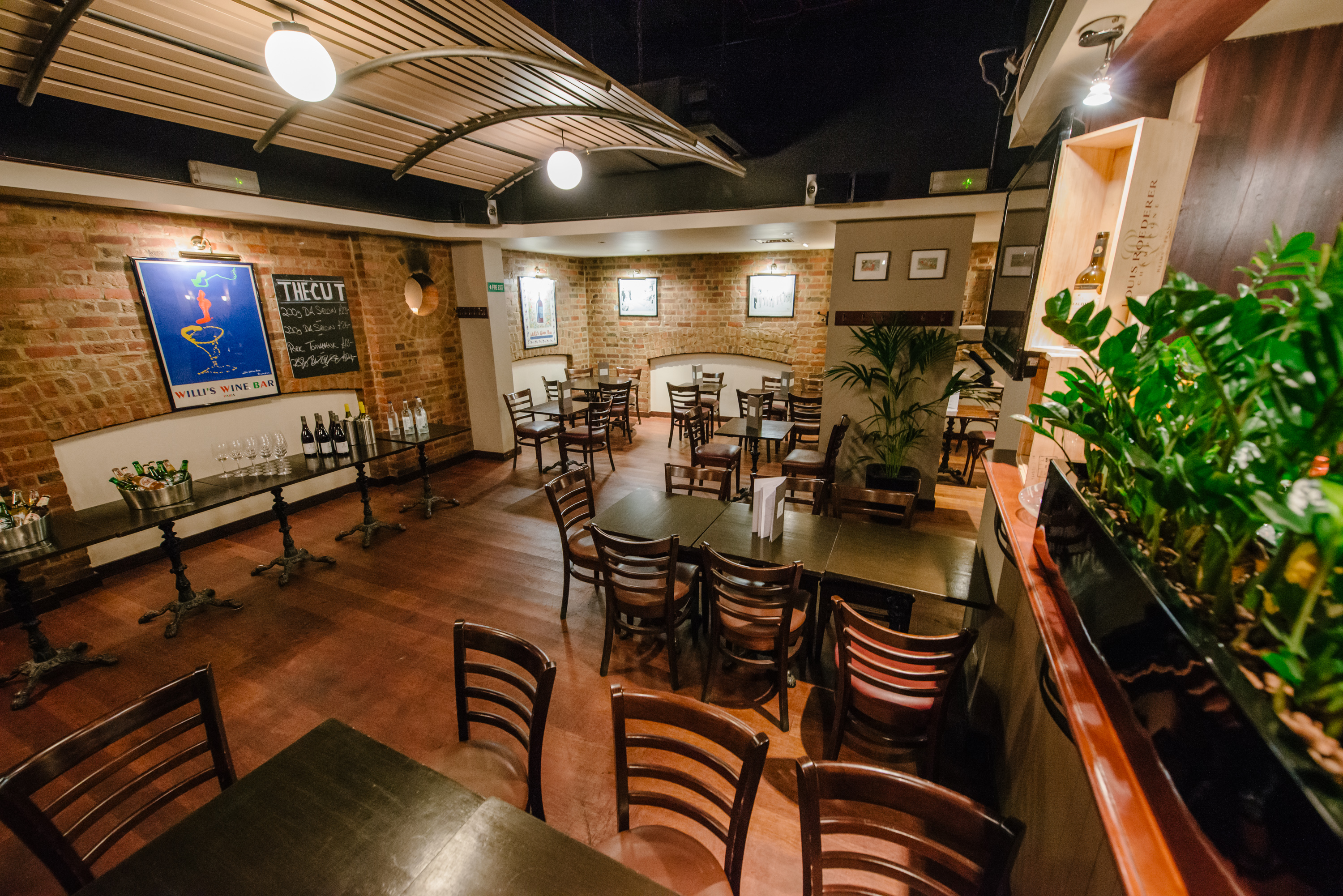 Whole Venue - ktdssogkrw3.jpg