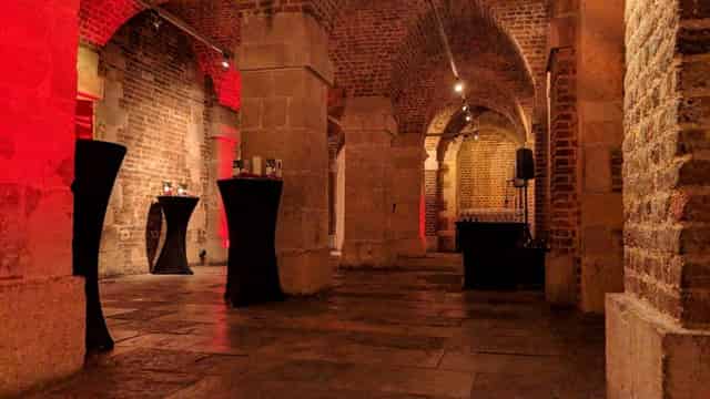 The Gallery in the Crypt
