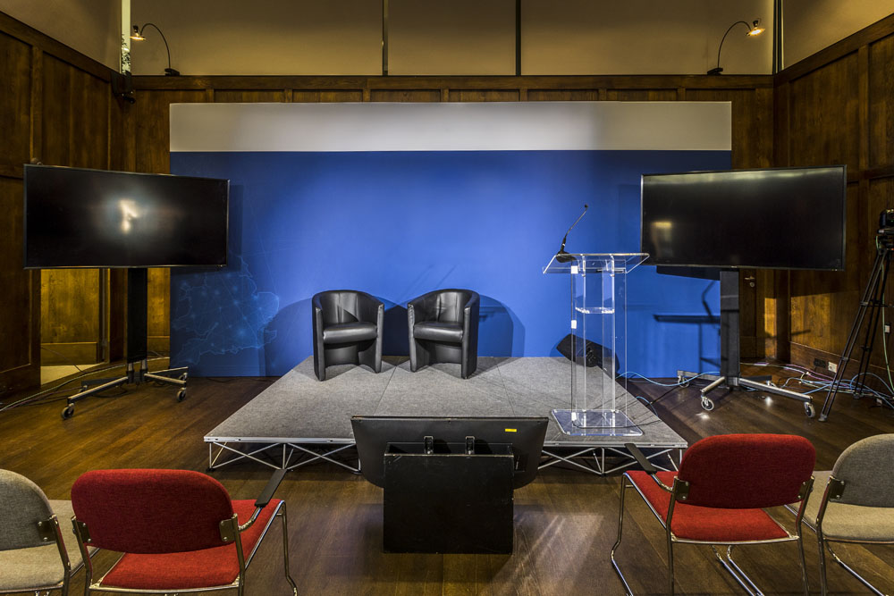 St Martins Hall & Lightwell - ygxn5ndblno.jpg