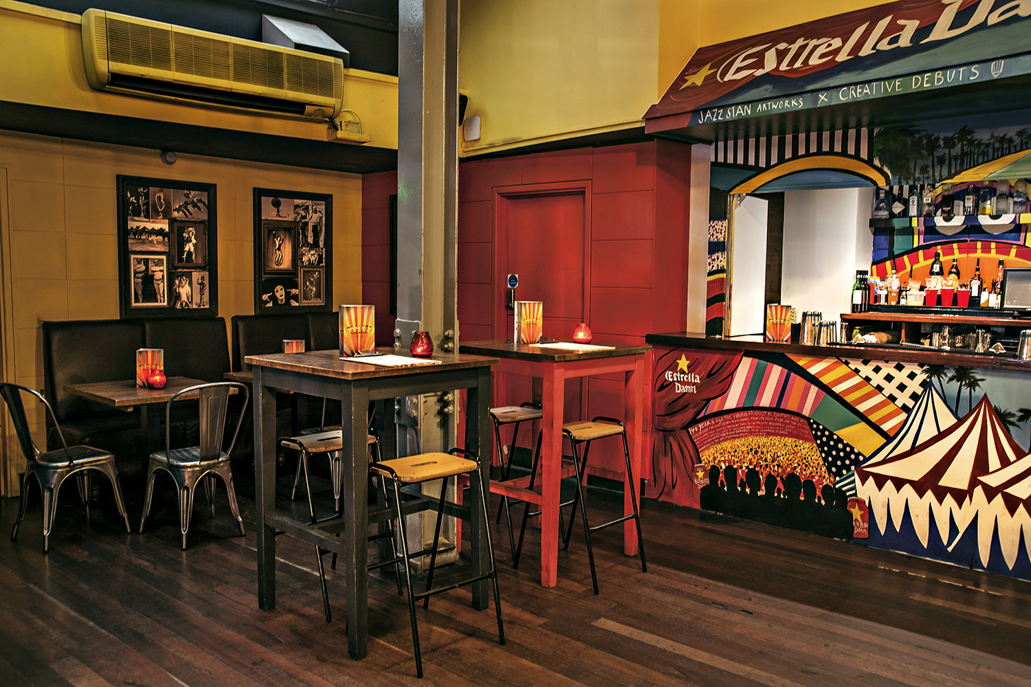 Vibrant Mezzanine event space at Trapeze Bar, ideal for gatherings and networking.