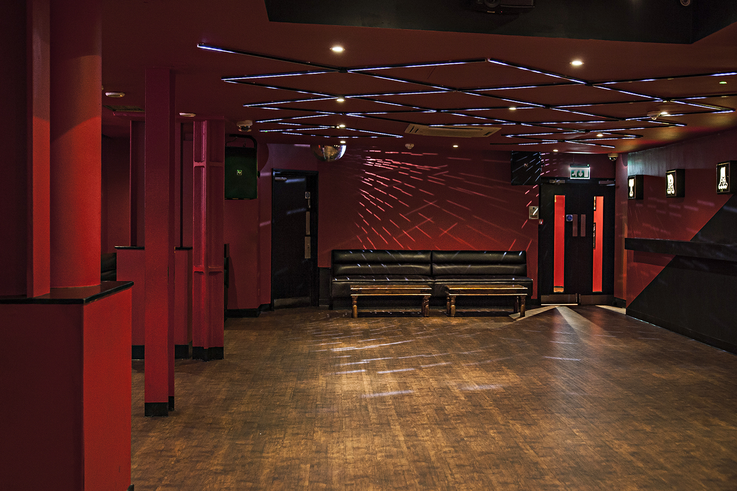 The Basement Club - sinjzdulatr.jpg