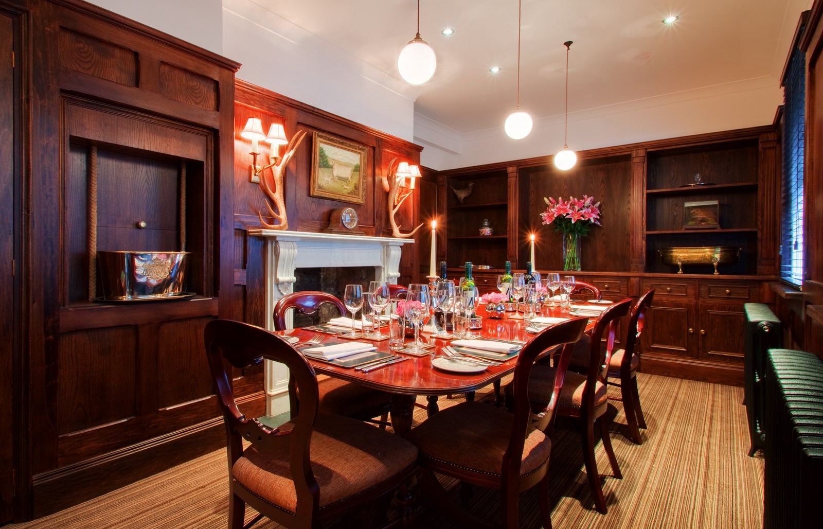 Elegant dining room at The Hat & Tun, perfect for corporate dinners and gatherings.