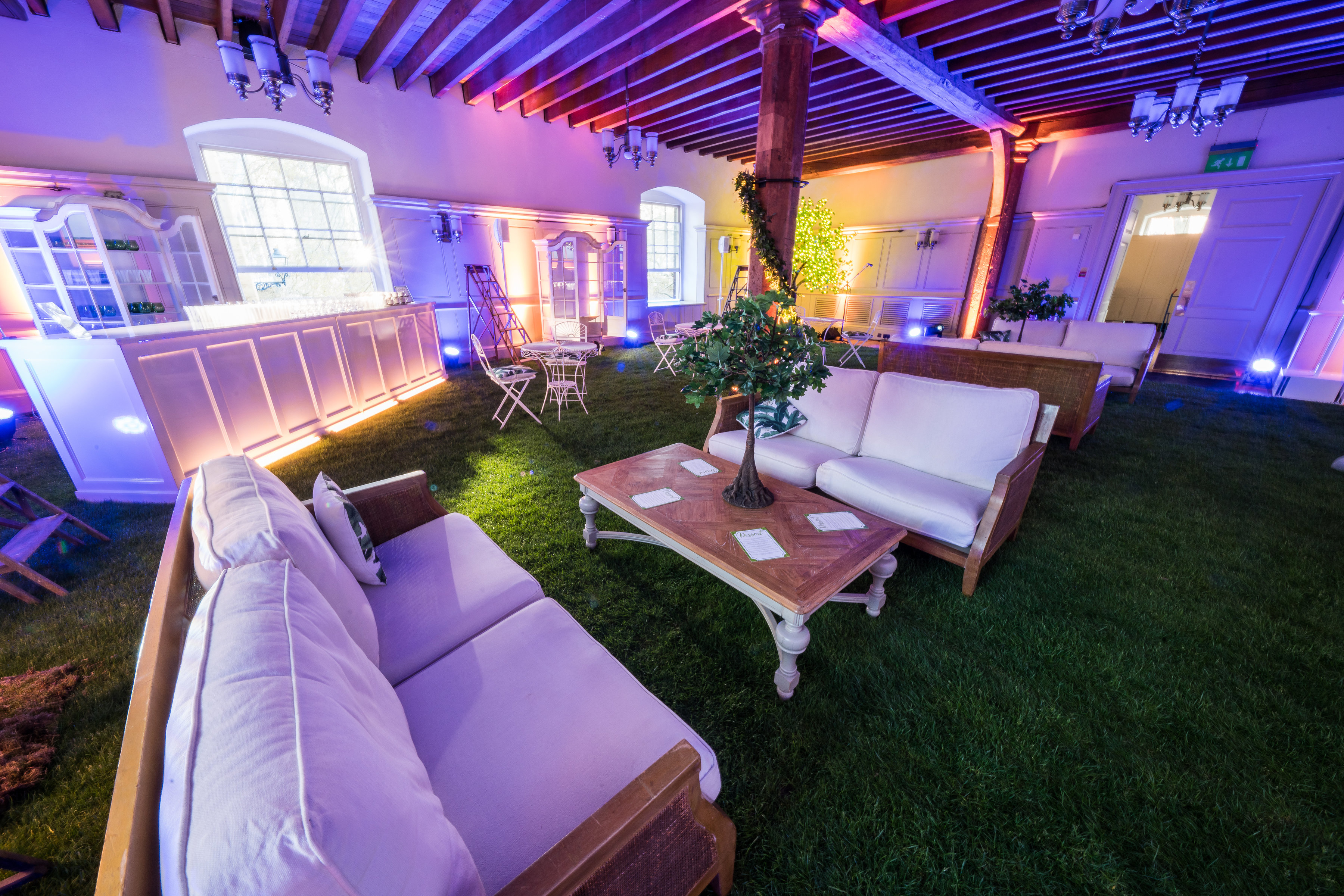 New Armouries - 2osk5cxzg0x.jpg