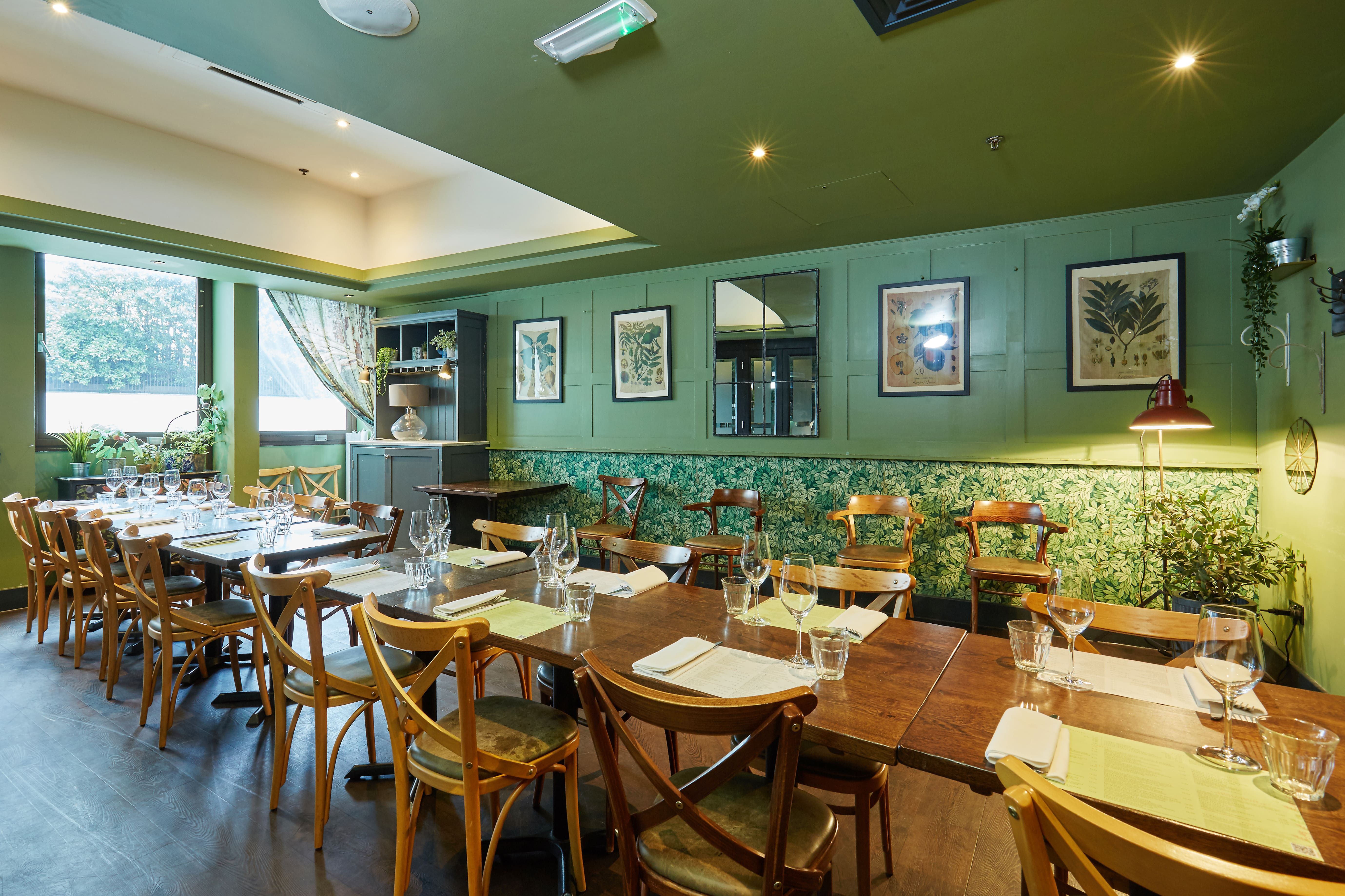 Elegant dining space at Brasserie Blanc Southbank for corporate events and gatherings.
