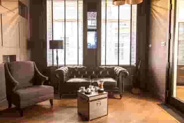 Club 16