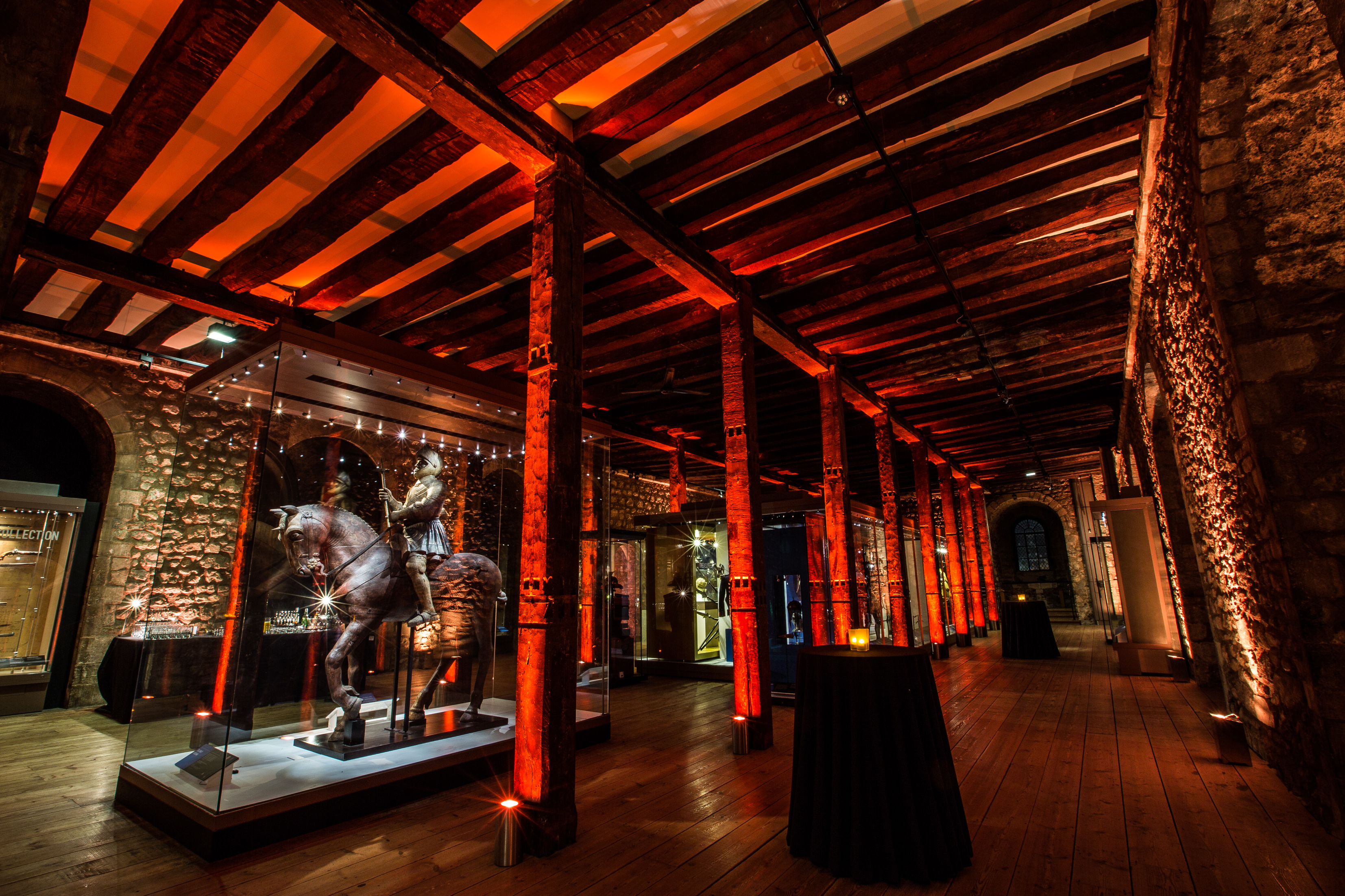 White Tower - 3eenxtfr3o0.jpg