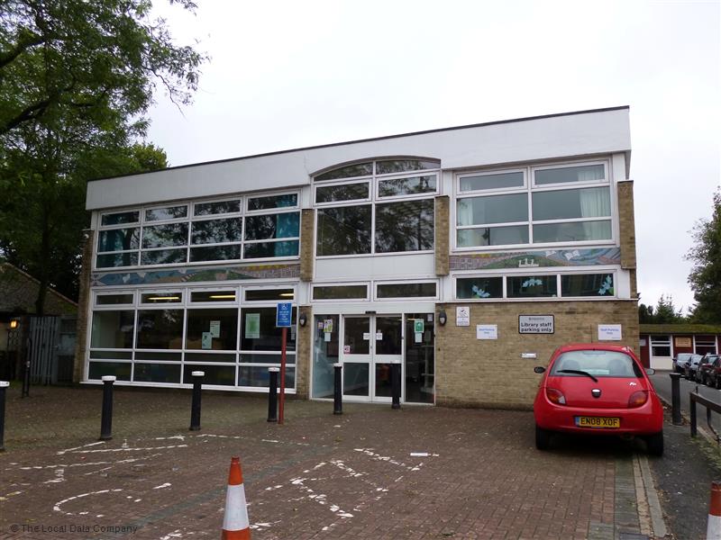 Modern meeting room in Upminster Library, ideal for events and workshops.