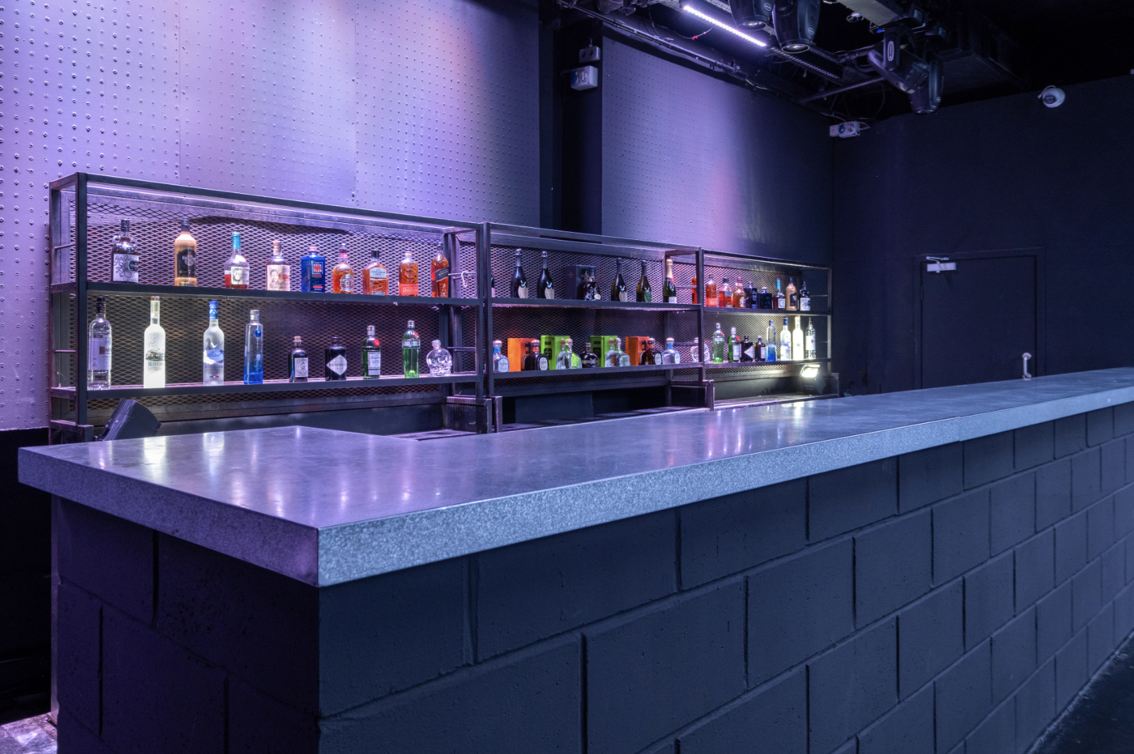 The Black Studio - 0okjbqvgyik.png