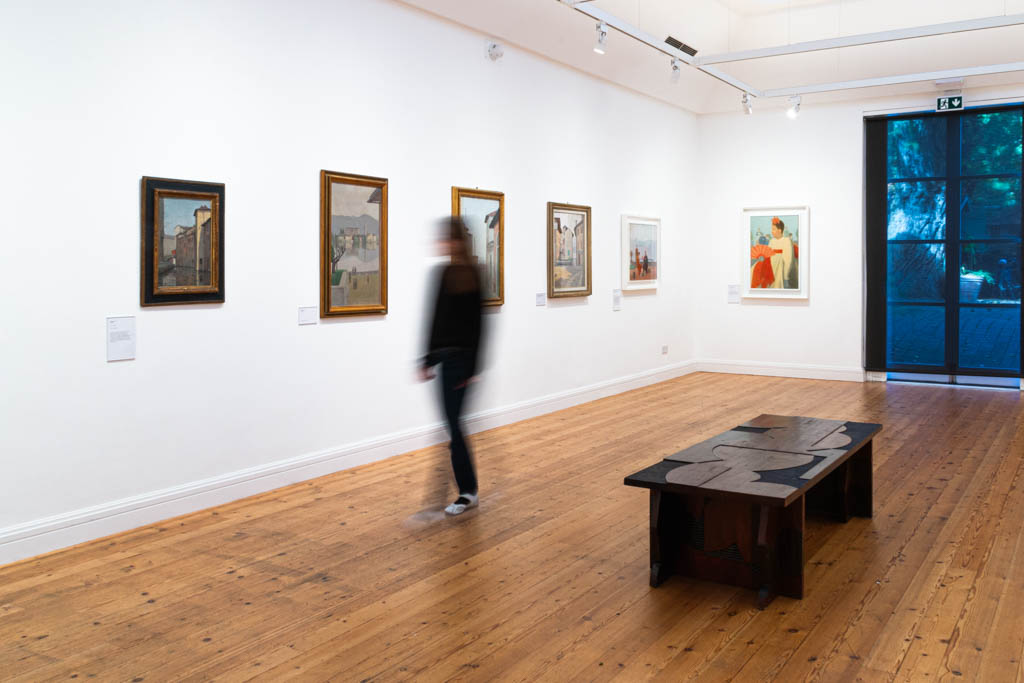 Modern gallery space in Estorick Collection, ideal for art exhibitions and corporate events.