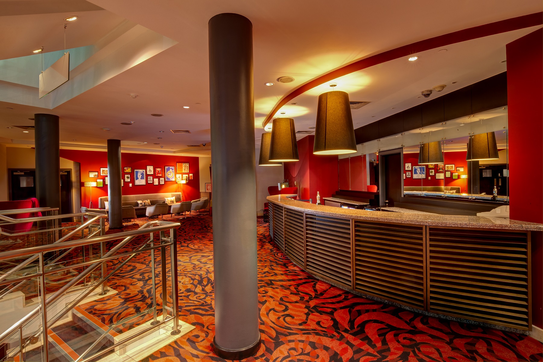 Shaw Theatre - s4odjcrp250.jpg