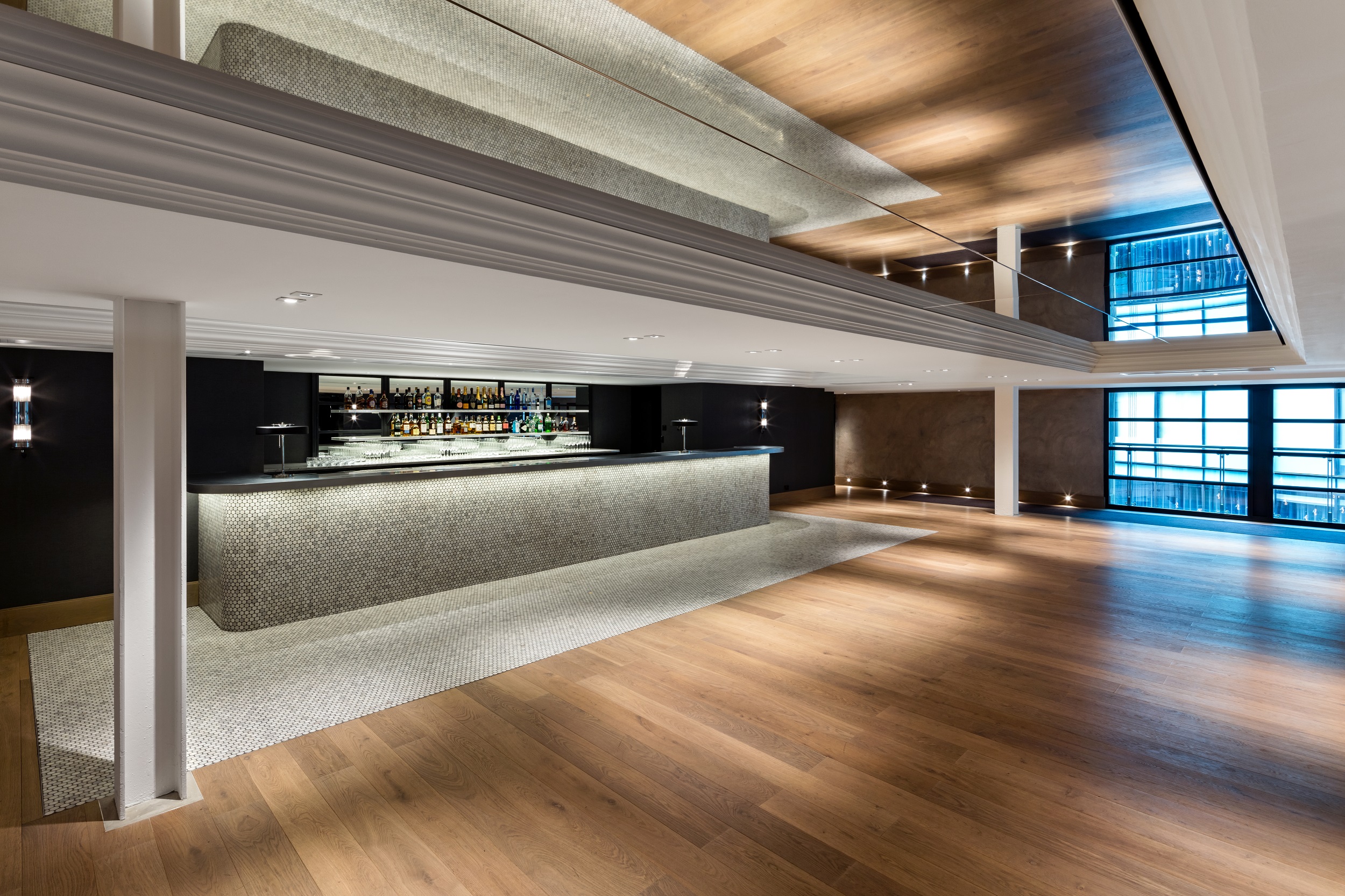 Halle Suite  - 4hxhxucssrs.jpg