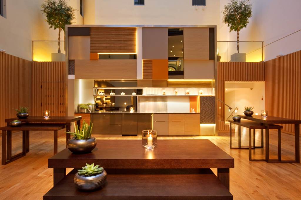 Great Eastern Suite - d4l5bnkij3f.jpg