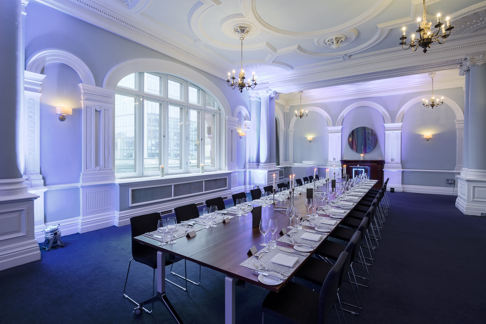 Fenchurch Suite at Andaz London: elegant event space for corporate meetings and gatherings.