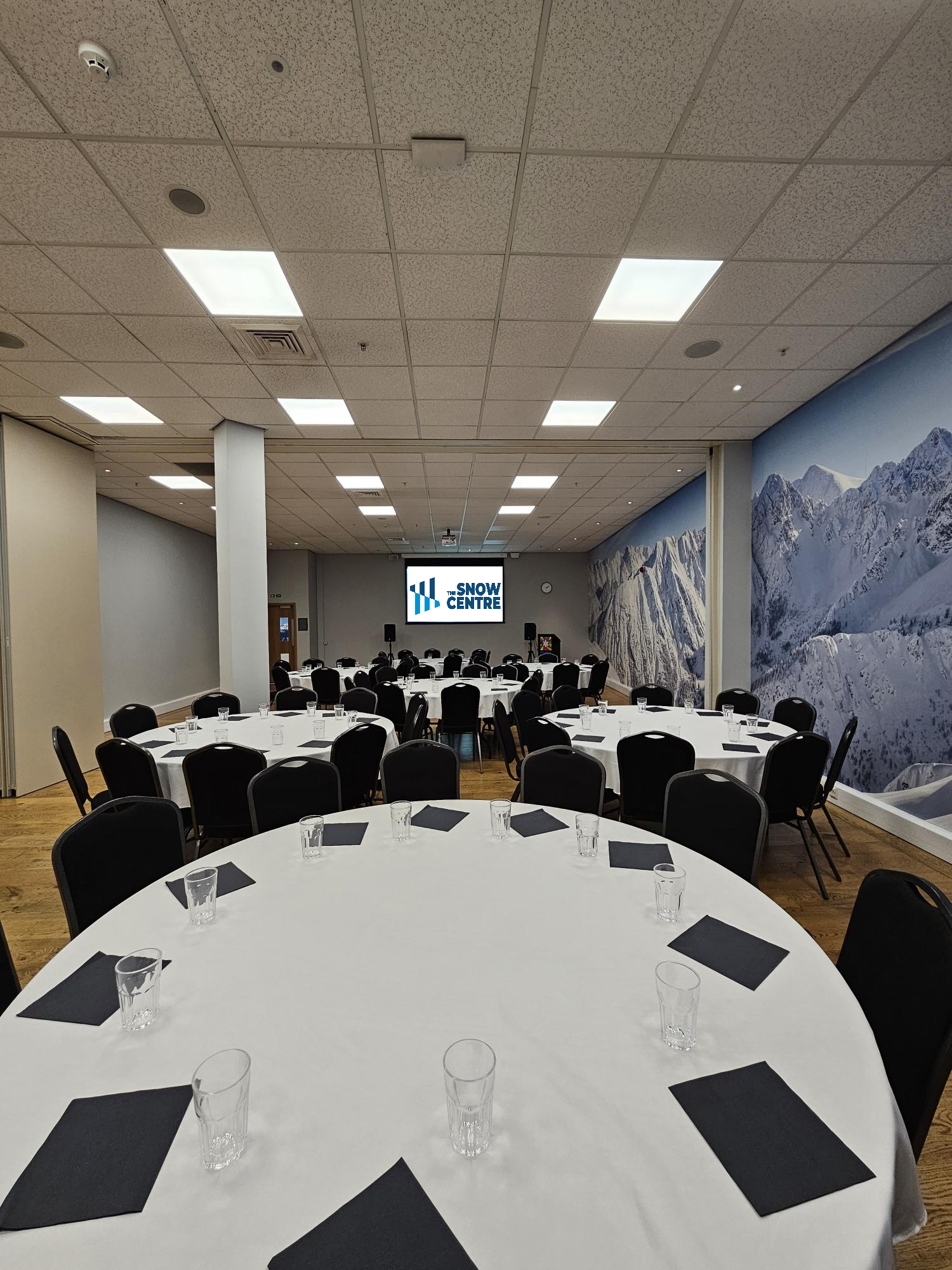 Anton & Aspen Suite - 5ee7ba03-a143-4d31-b924-84d02d9f4024.png