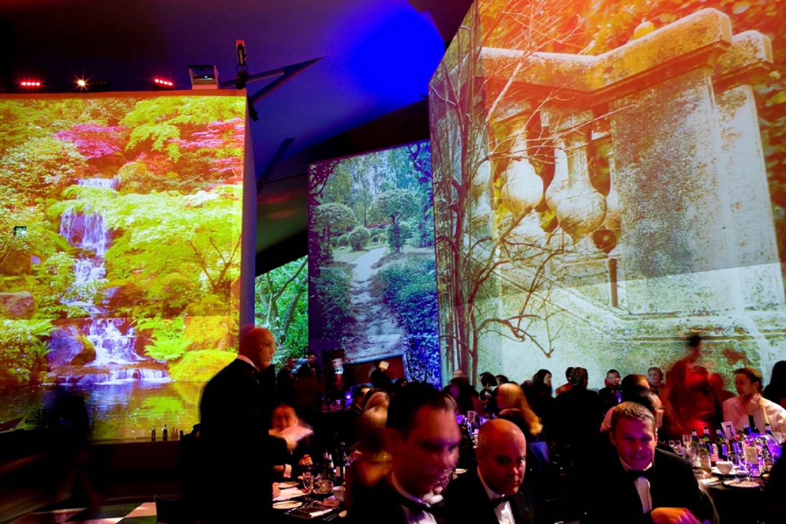 Main Exhibition Space - hpqhb2pdszm.JPG