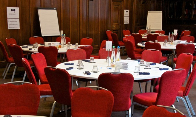 Council Chamber - peoisdq3mmb.PNG