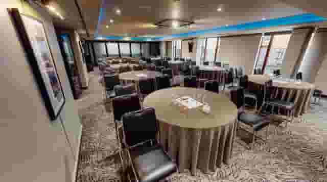 Crown Suite