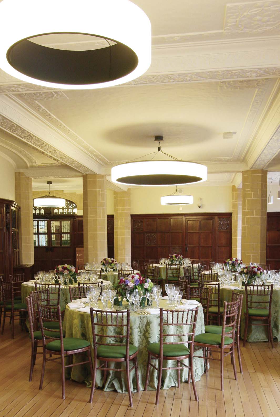 Elegant banquet room in UK Supreme Court Lobby, ideal for weddings and corporate events.